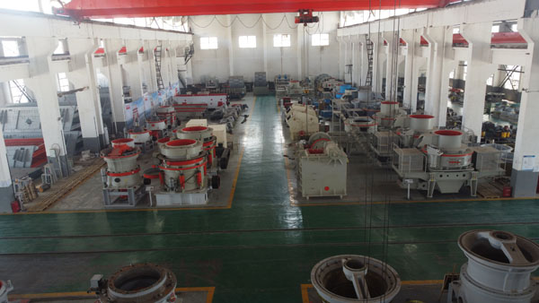 陸豐市日產(chǎn)3萬噸片麻巖機(jī)制砂設(shè)備怎么選型？結(jié)構(gòu)原理是什么？